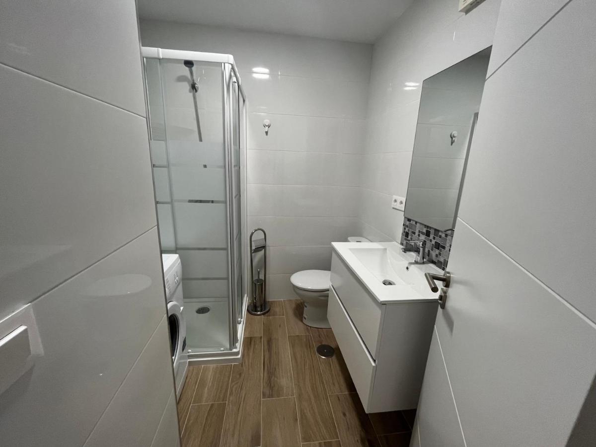 Ver621 - Estudio Con Vistas Al Mar, Wifi, Piscina, Centro A 100 Metros, Playa A 600 Metros Torremolinos Exterior foto