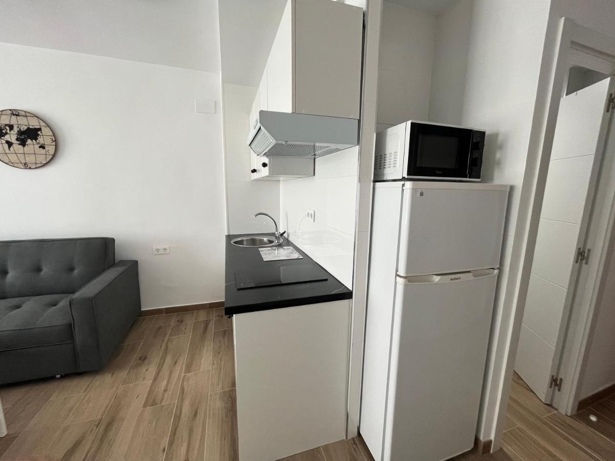 Ver621 - Estudio Con Vistas Al Mar, Wifi, Piscina, Centro A 100 Metros, Playa A 600 Metros Torremolinos Exterior foto
